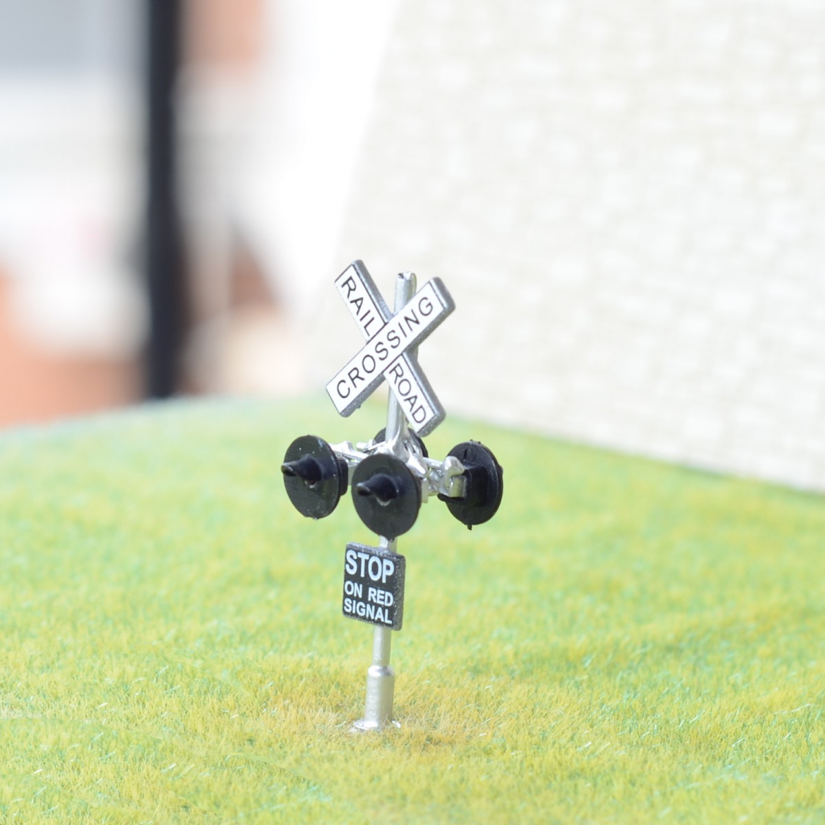 1 x HO Scale railroad crossing signals LED made 4 target faces silver
