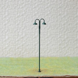 LED ANTIQUE STREETLIGHT Lamp Post Set for HO/OO Model Train Layouts 8