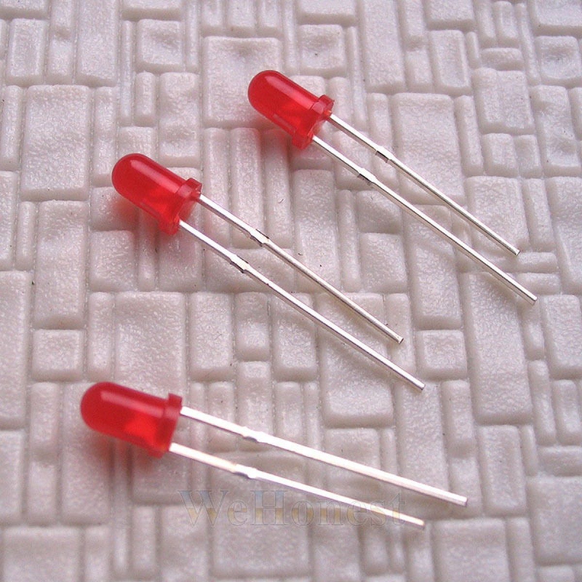 20 x Auto self Flash LEDs 3mm Red without extra circuit Frequency = 1 second