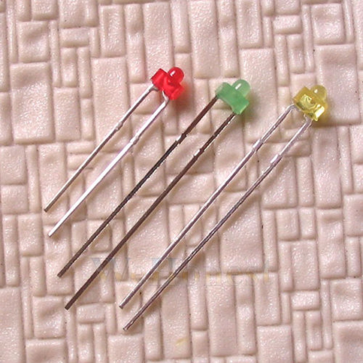 60 pcs 1.8mm Light Emitting Diode Assorted 3Color LEDs