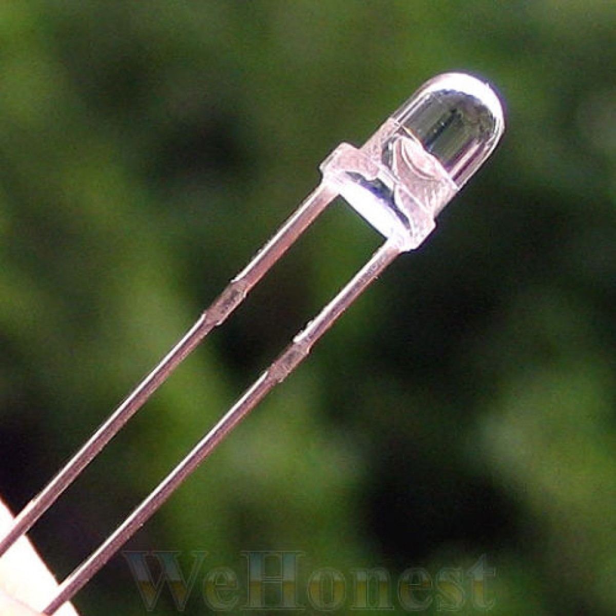 30 x Light Emitting Diode LEDs 3mm Blue Light